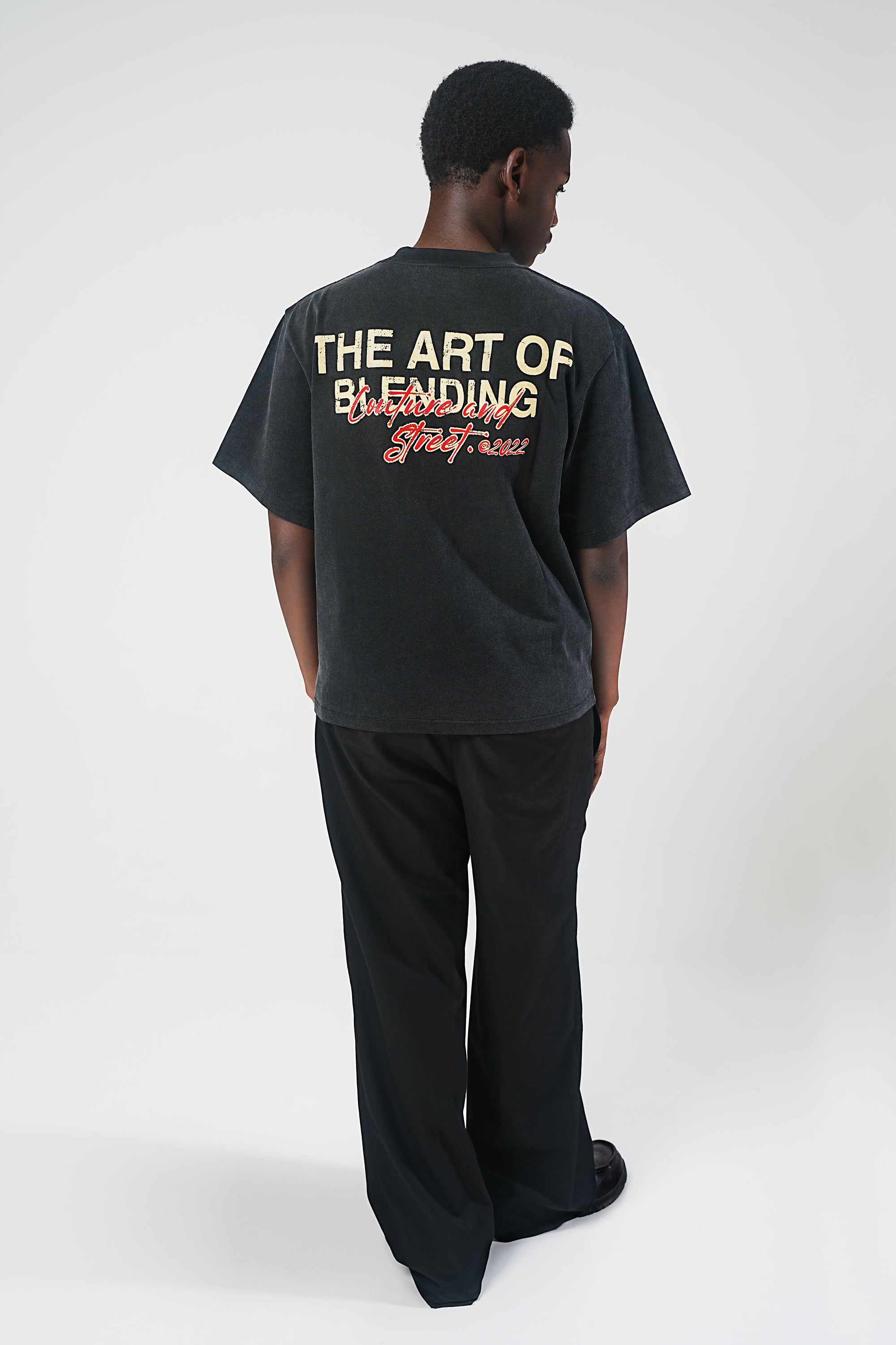 T-Shirt – Vintage Black